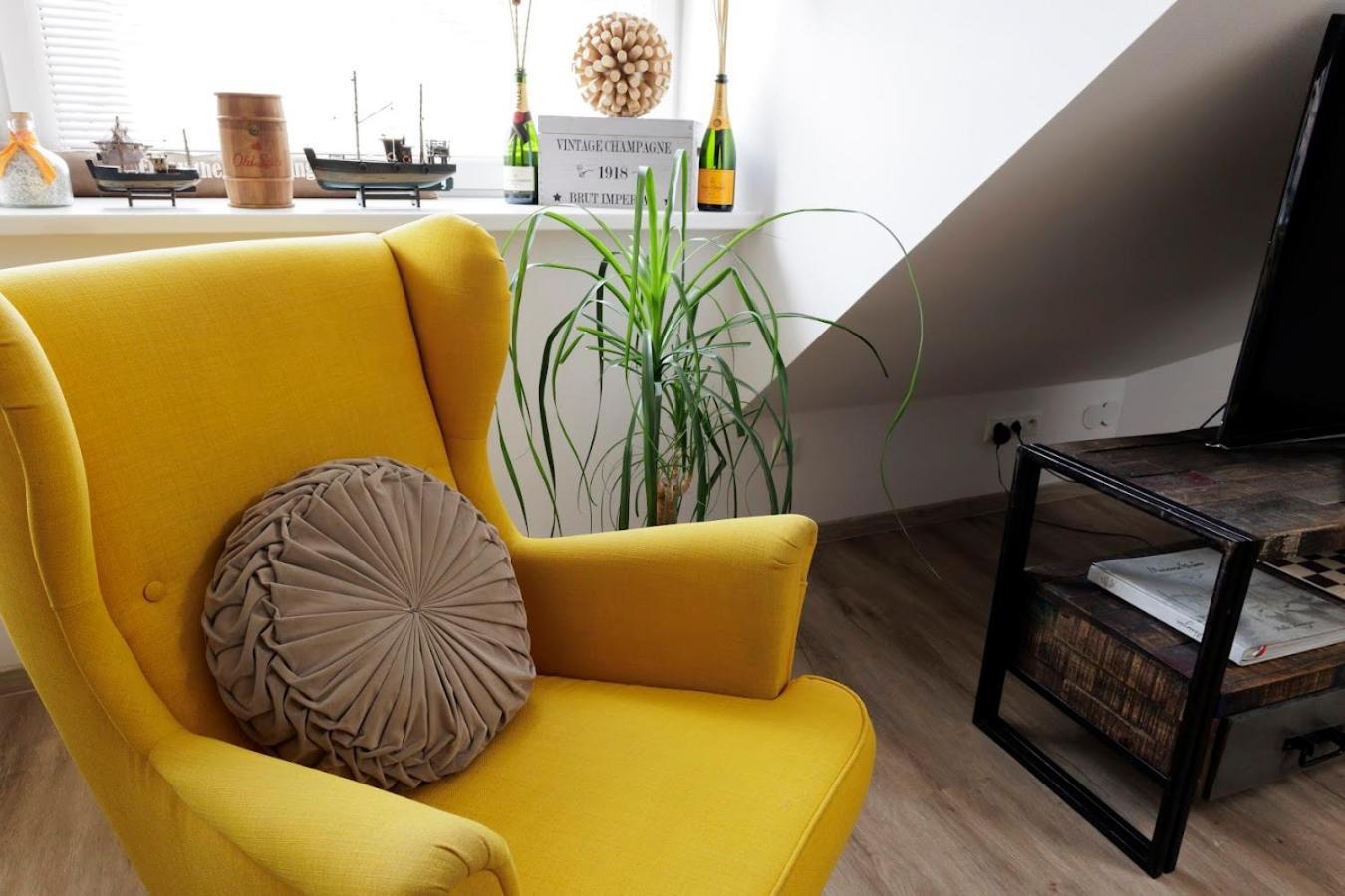 Vip Apartment In Old Town With Free Parking Bratysława Zewnętrze zdjęcie